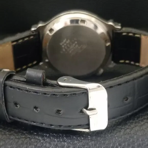 Vintage 1988 Citizen Automatic Mens Silver Watch W/daydate & Gold accents - Picture 2 of 8